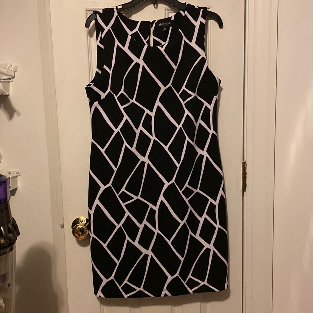 Dress - Picture 1 of 2